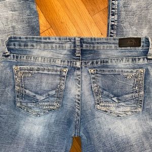 Day Trip Leo Bootcut Jeans Size 30